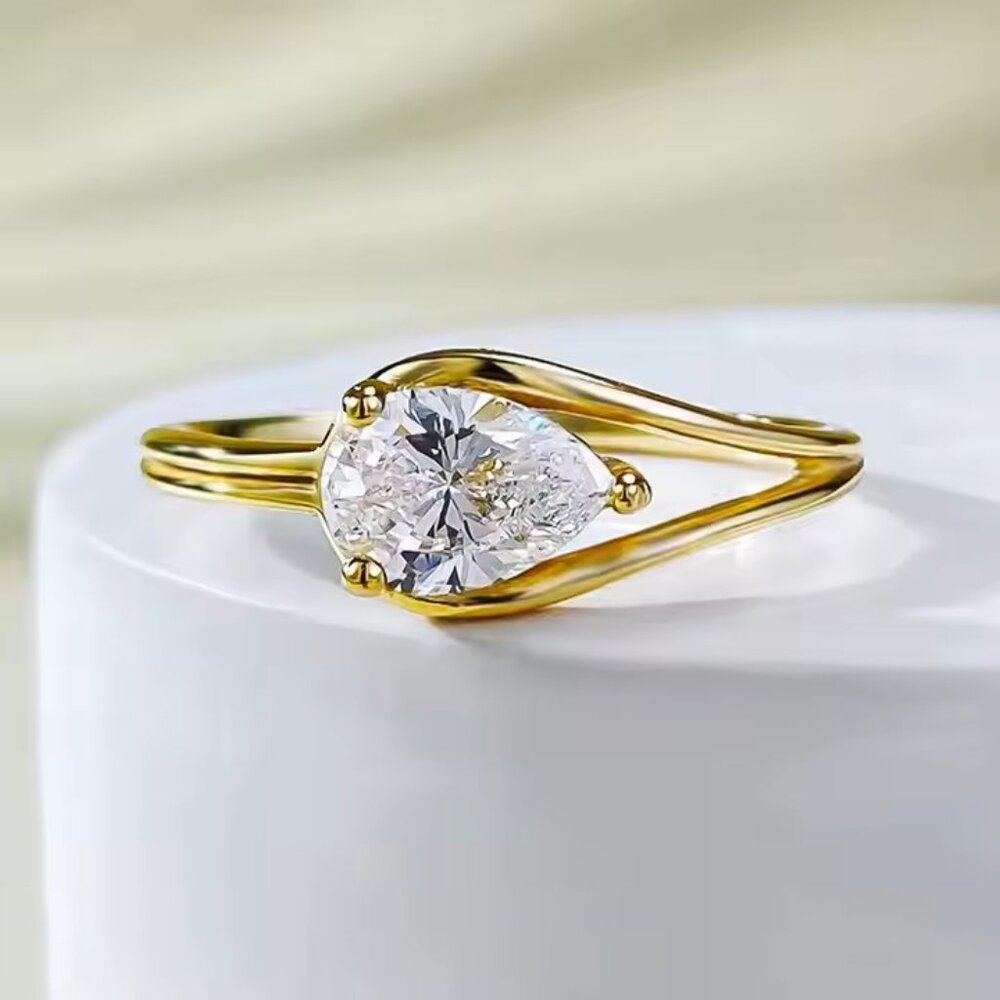 2 Carat Pear Shape Lab Diamond Ring